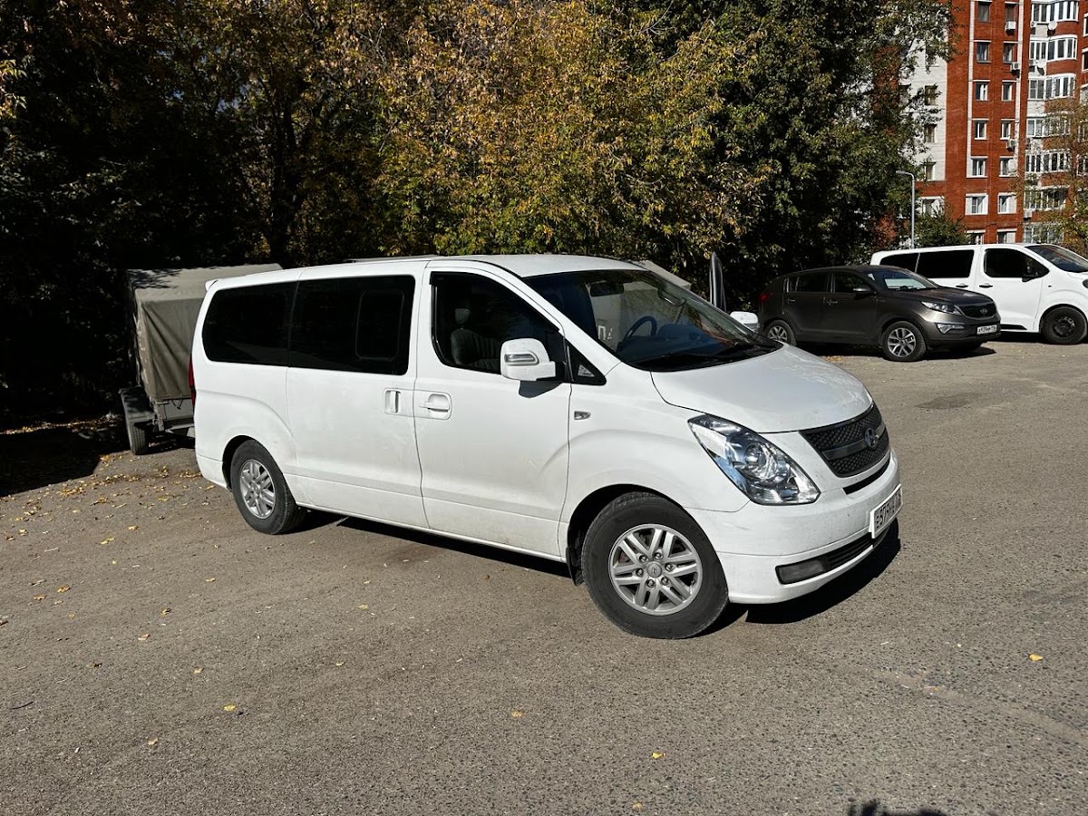 Hyundai Grand Starex