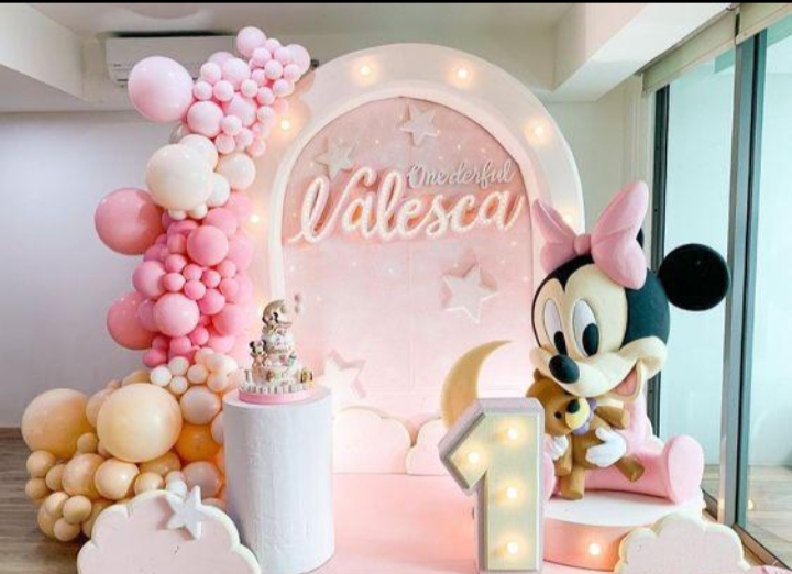 Donald Decoration
