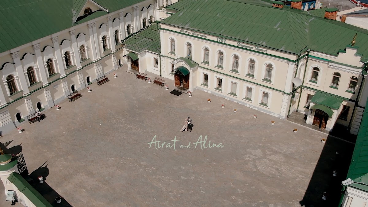Видео