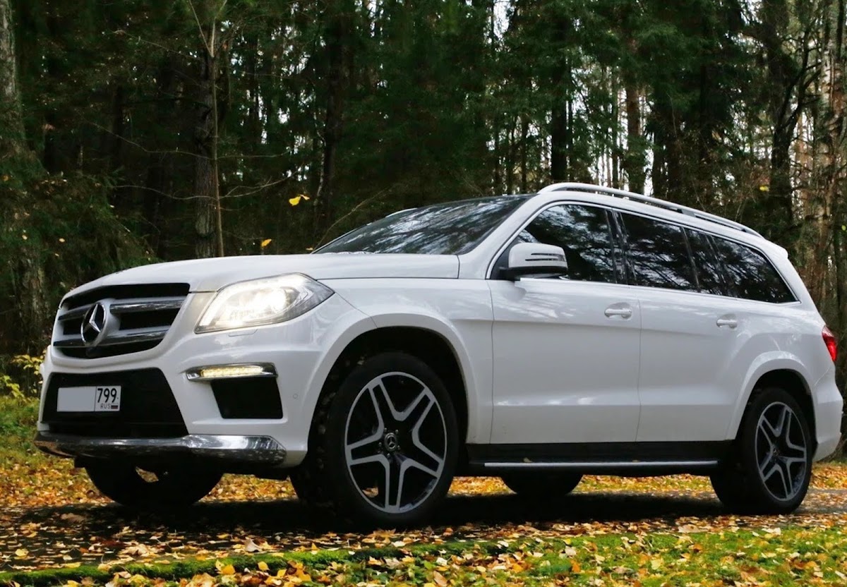 Mercedes GL — кадр 4 из 10