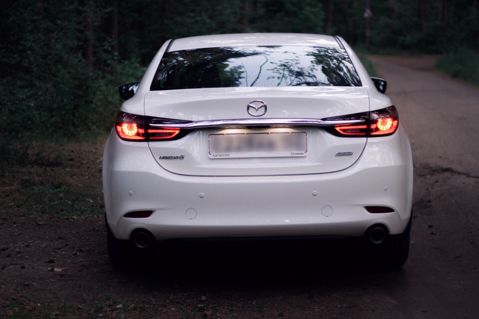 Mazda - 6 — кадр 4 из 5