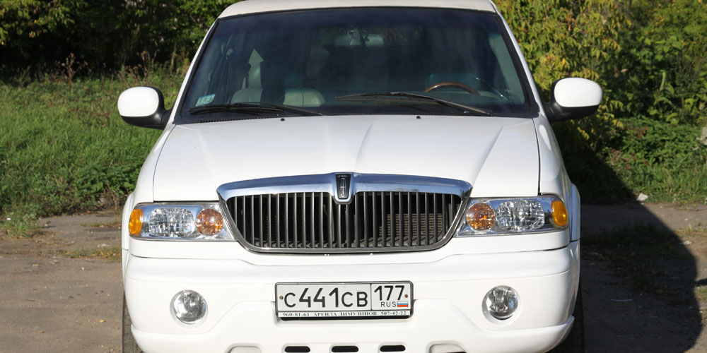 Lincoln Navigator — кадр 2 из 8