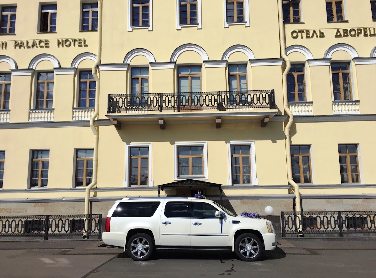 Cadillac Escalade — кадр 3 из 9