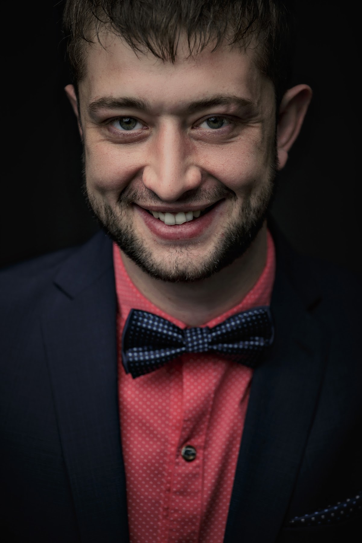 Эрик Асаев