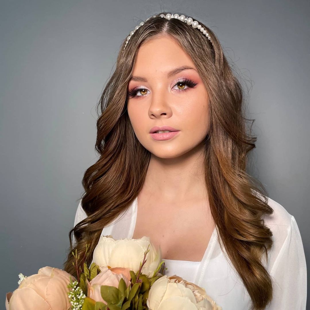 Юлия Смолкова