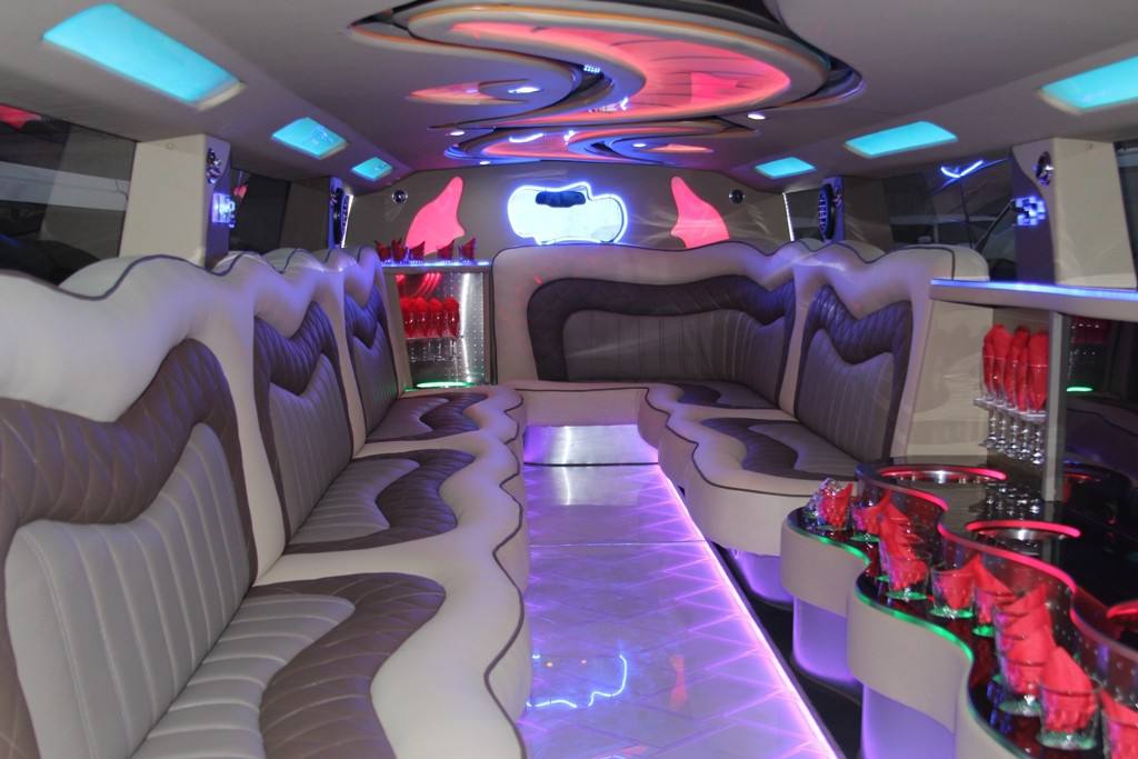 HUMMER H2