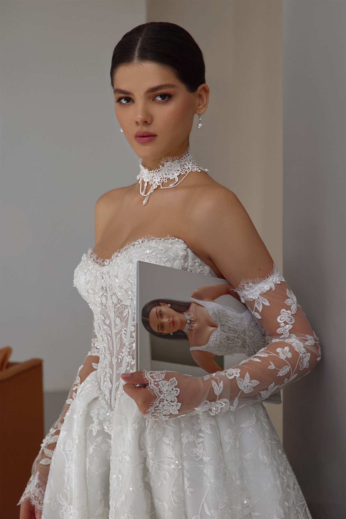 Vivienne — кадр 4 из 5