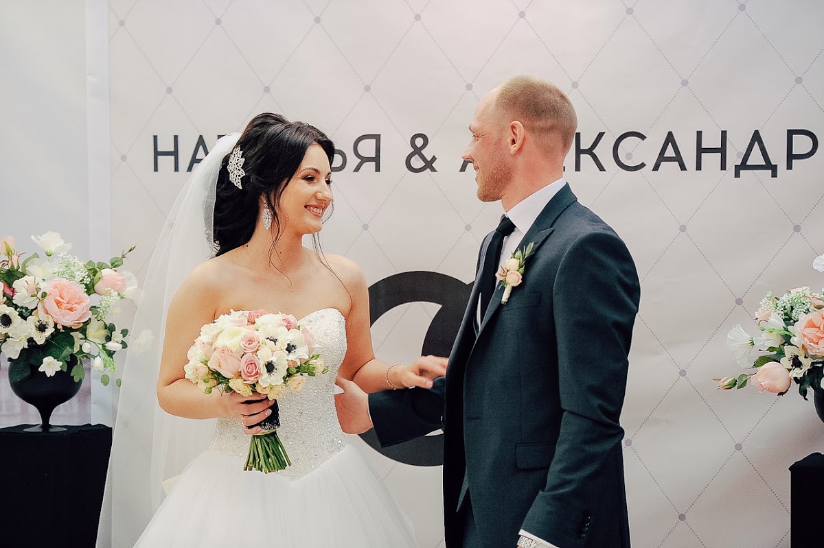 Портфолио: Оформление свадебного зала