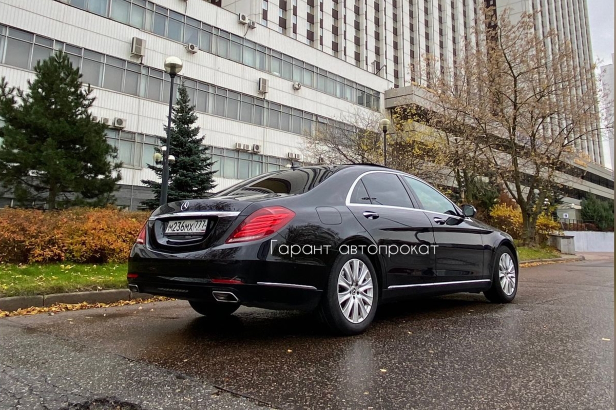 Mercedes Benz S-class 222
