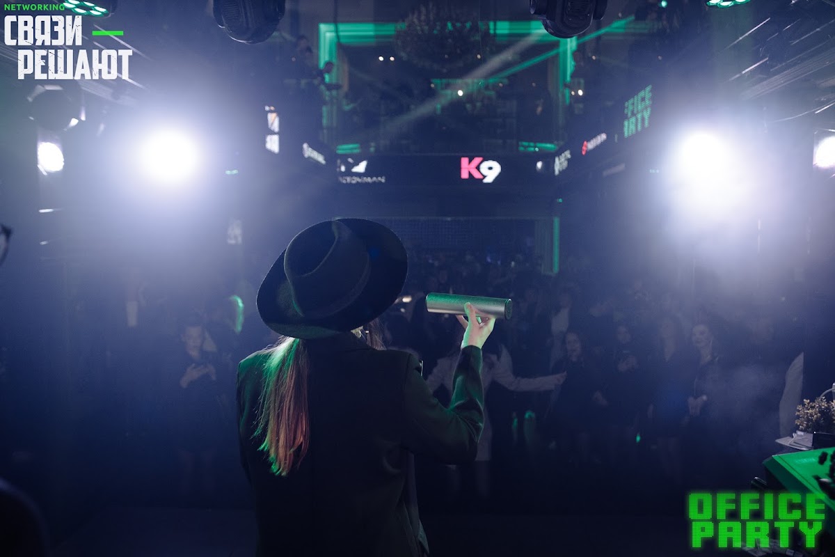 Кавер-группа Funkeys Music Band на мероприятии "Связи решают" в Нижнем Новгороде