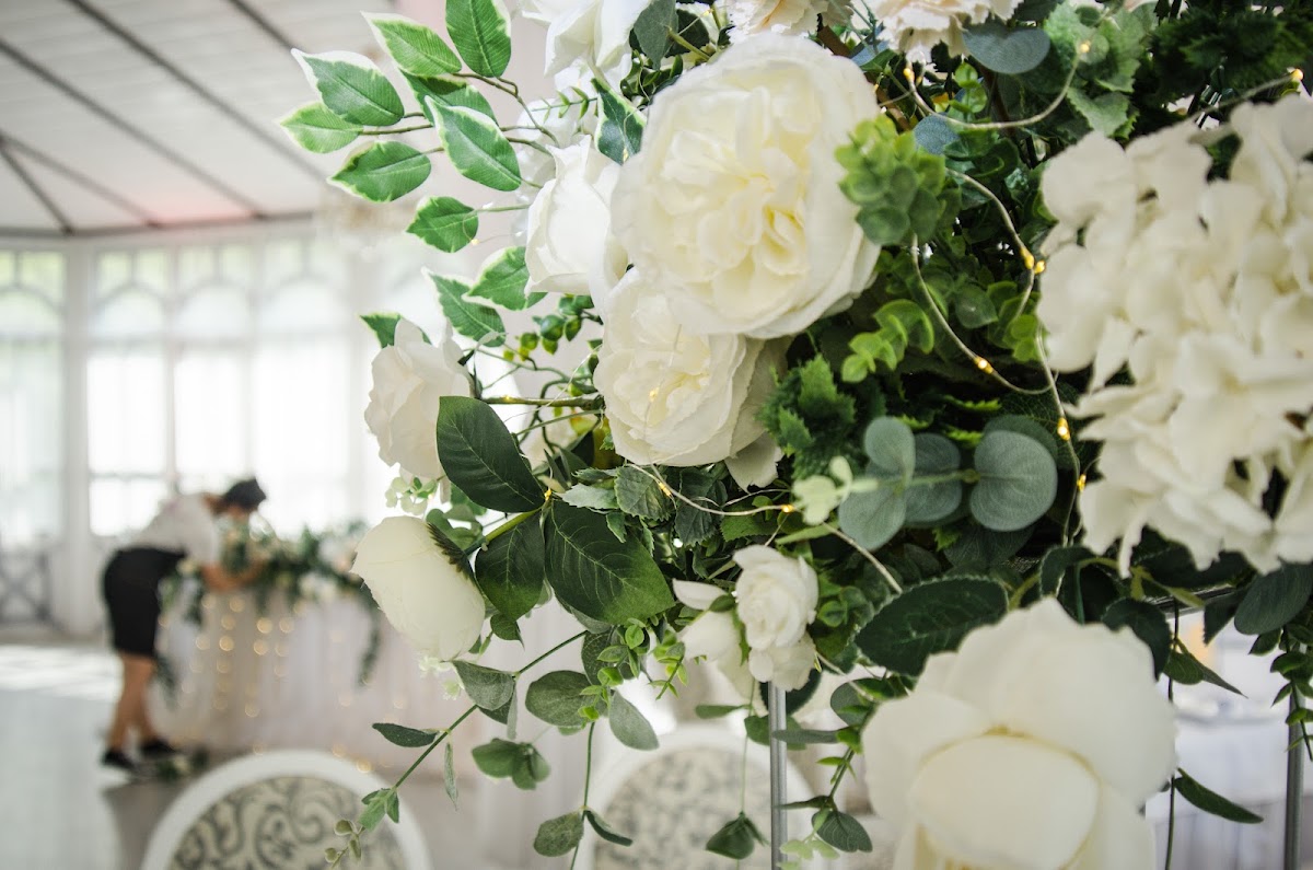 White&Green