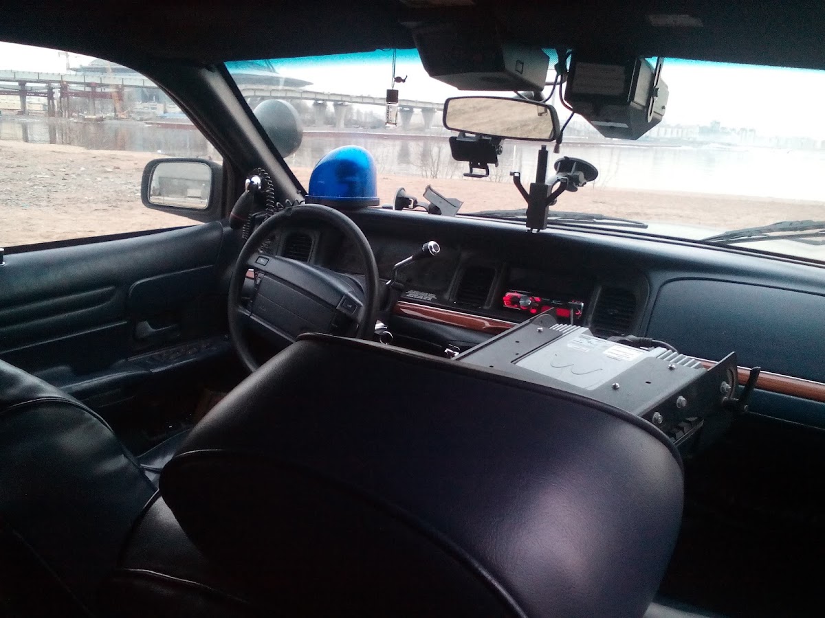 Ford Crown Victoria