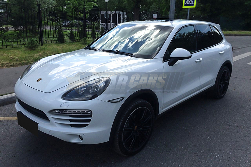 Porsche Cayenne — кадр 2 из 3