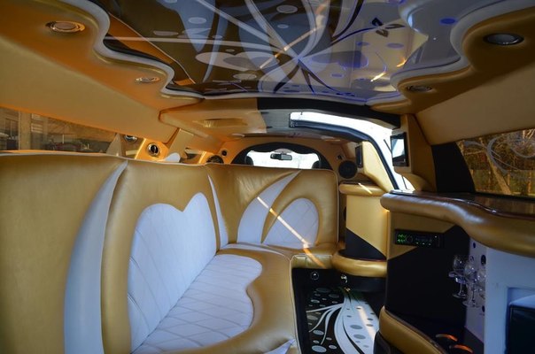 Chrysler 300 С крыло чайки