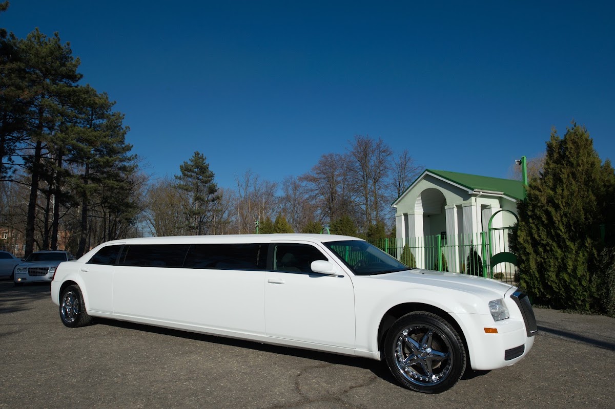 Chrysler 300 С — кадр 2 из 3