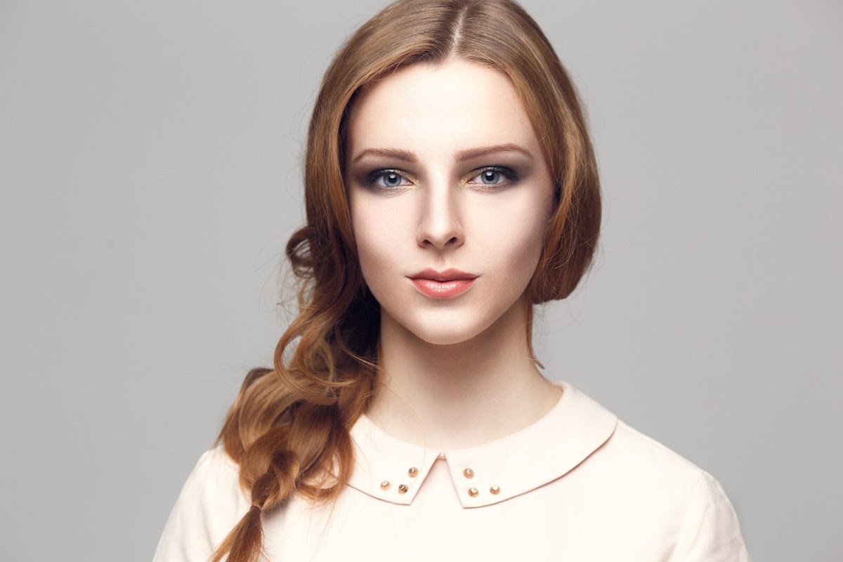 Оля Чекмезова