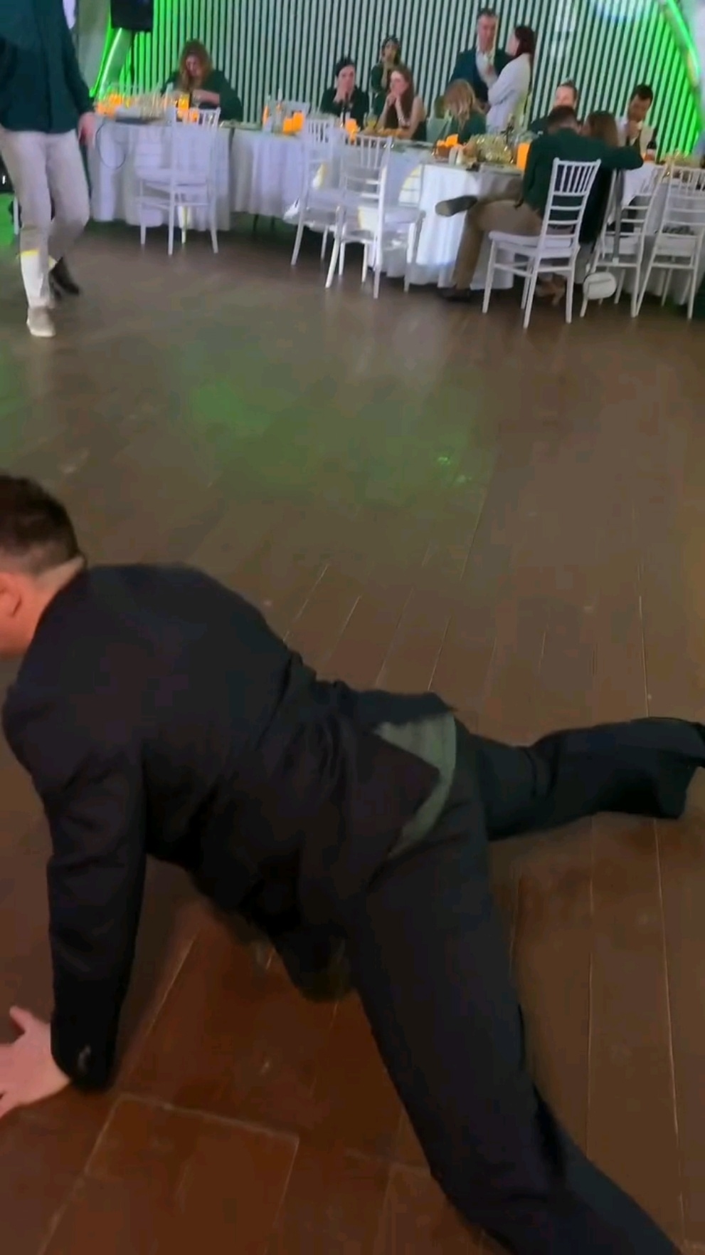 Видео