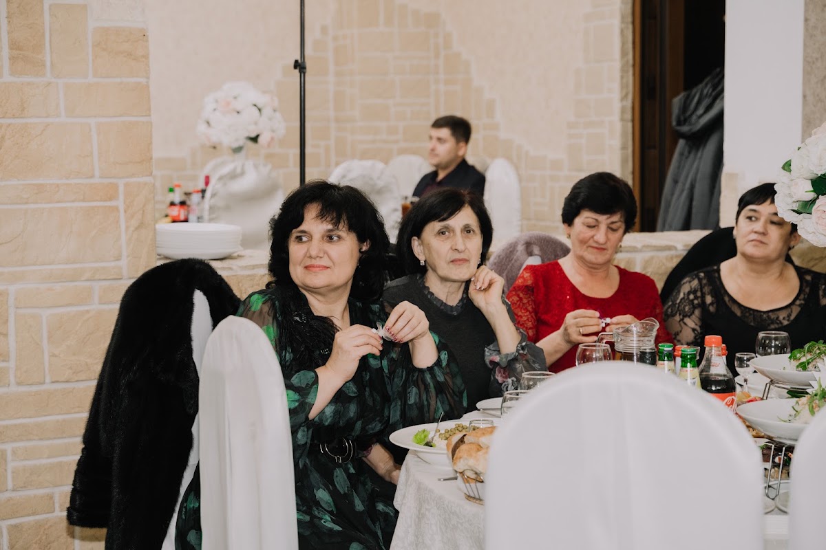 Кадр 160 из 200