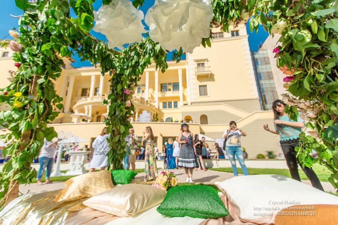 Wedding Show& Beach Party 2016. Swissotel Resort Sochi Kamelia. Организатор и ведущая свадебной Церемонии Наталия Третьякова