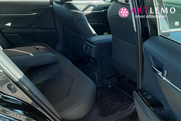Тойота Камри Черная V70 — кадр 4 из 4