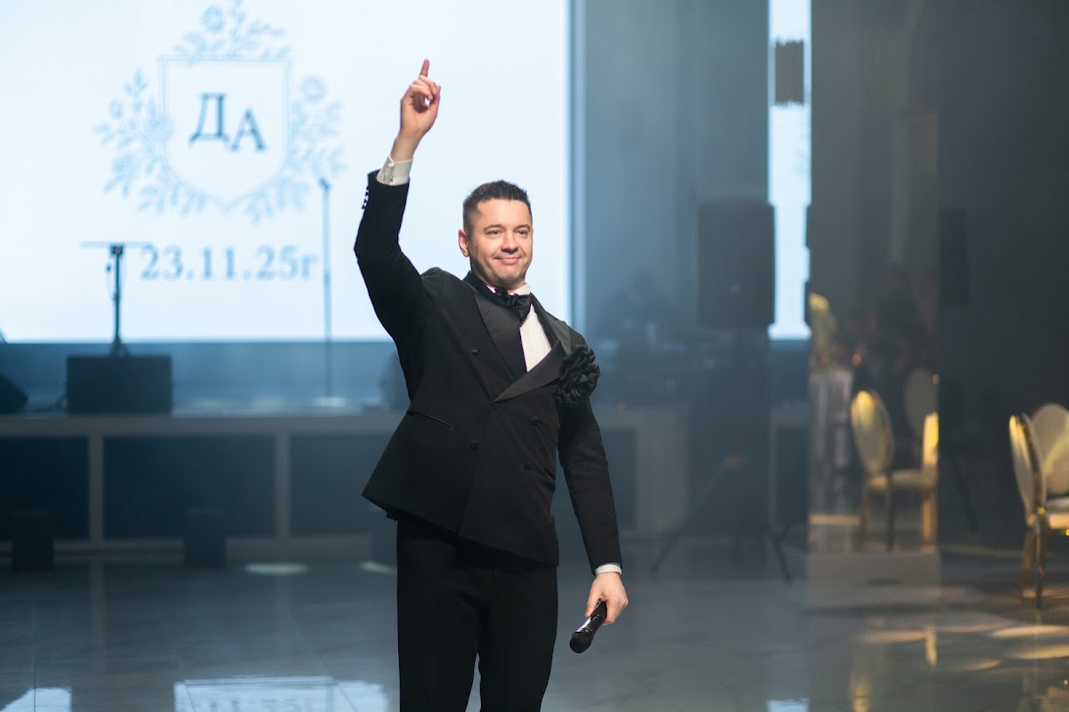 Роман Бурмистров