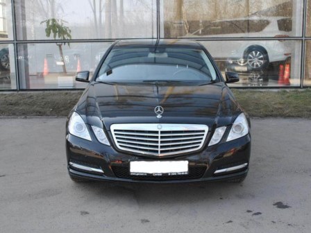 Mercedes-Benz W212 E200 — кадр 2 из 6