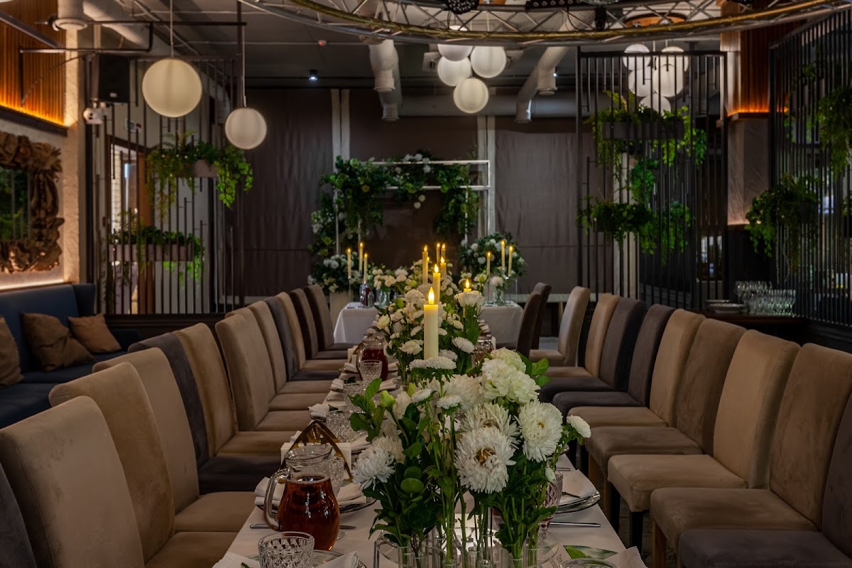 Зал Lounge