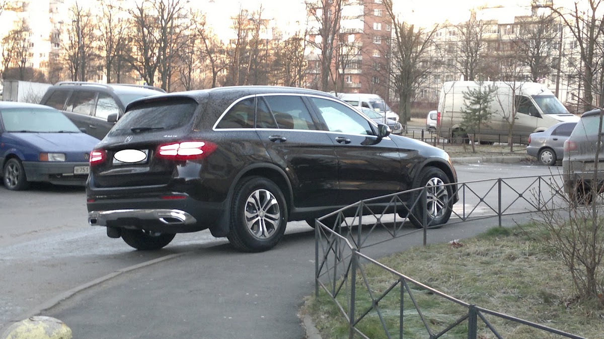Mercedes Benz GLC