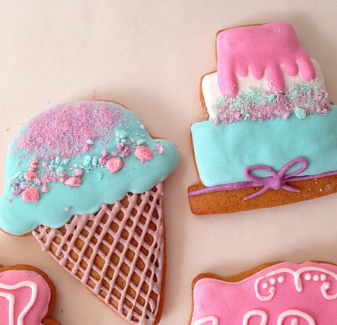 July Sweets — кадр 5 из 14
