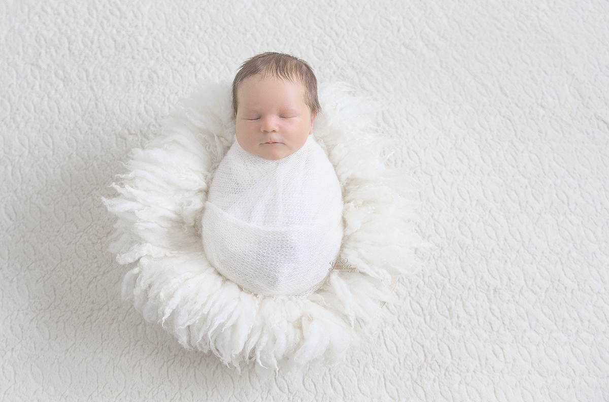 Newborn фотосессия новорожденных