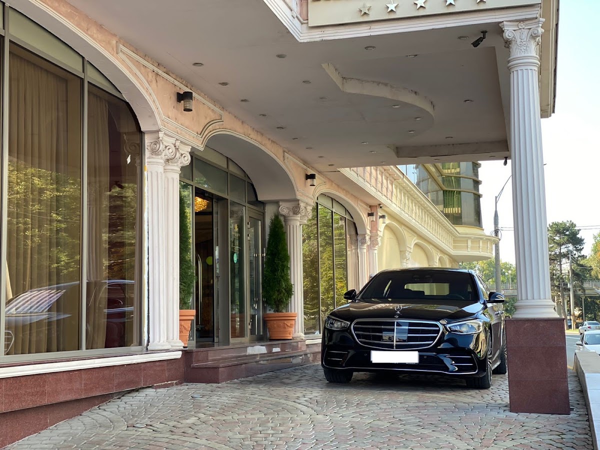 Mercedes S223 long — кадр 4 из 5