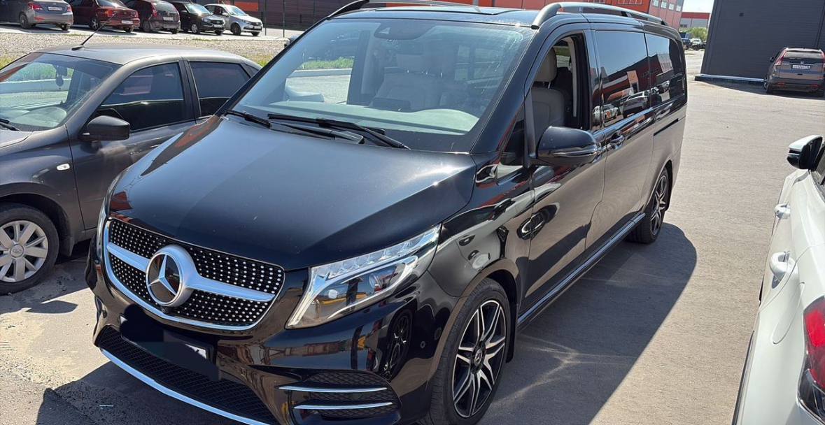 Mercedes-Benz V-class — кадр 2 из 4