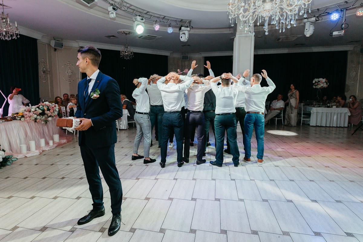 Кадр 143 из 150