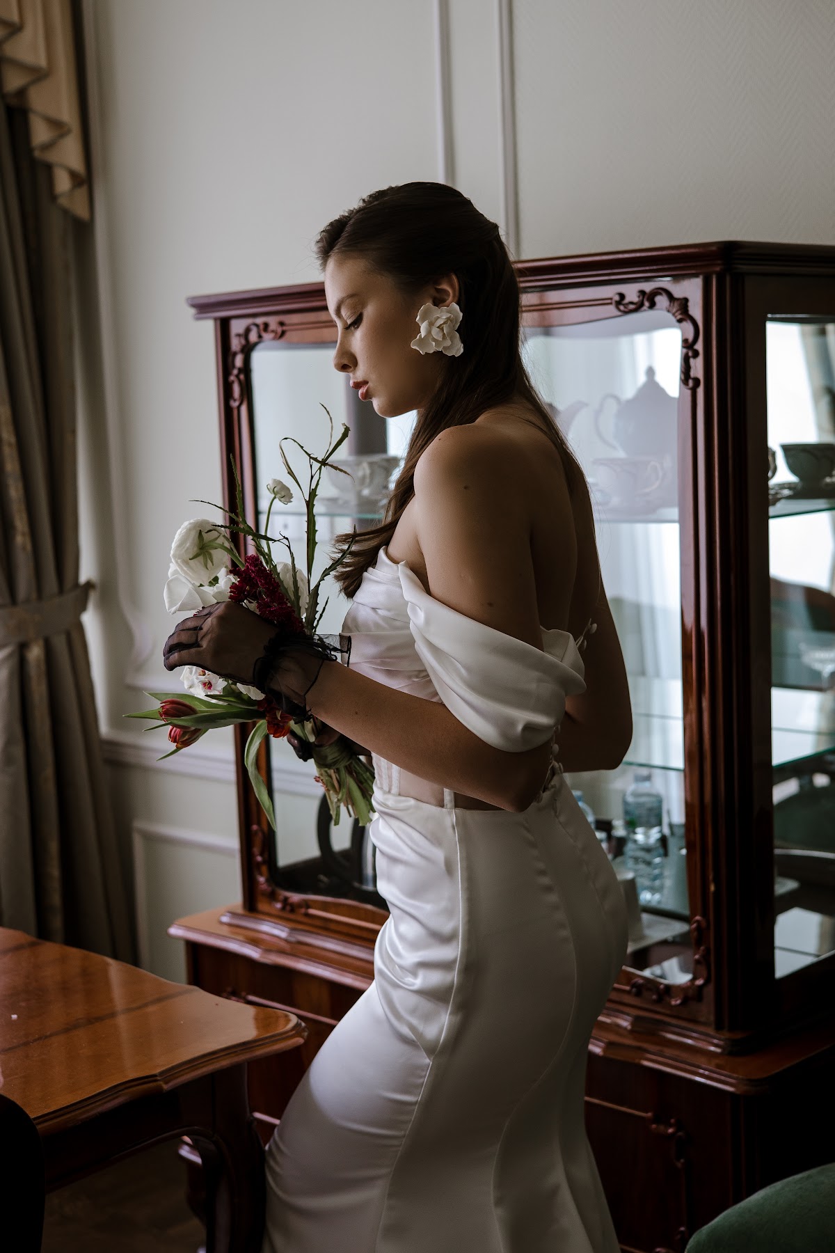 BRIDE