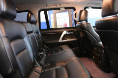 TOYOTA LAND CRUISER 200