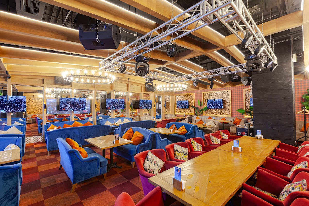 Караоке-зал