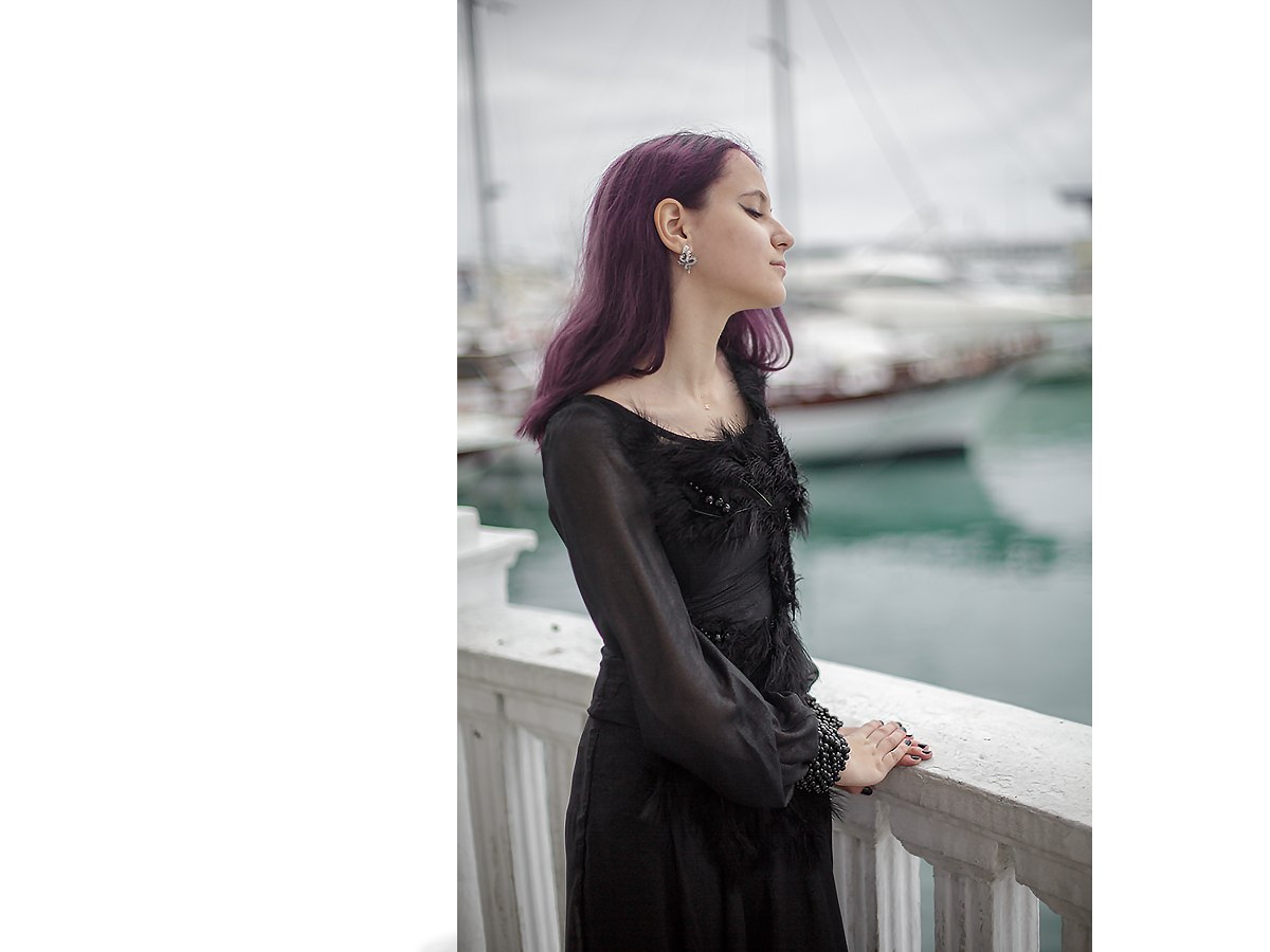 Портрет | Violet & Black