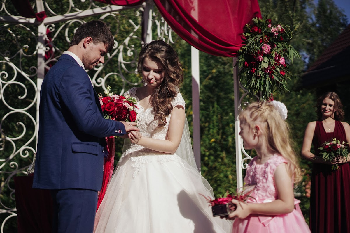 Выездная регистрация свадьбы ЦветникWEDDING