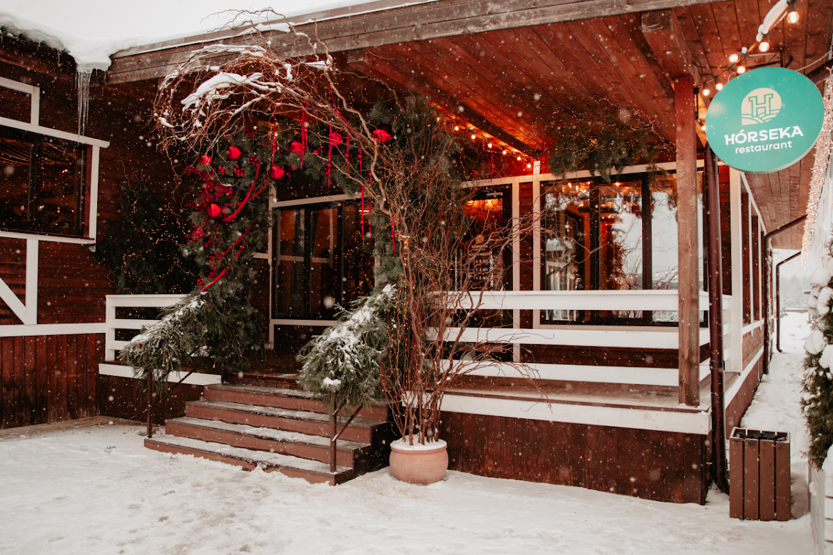 Загородный отель Horseka Resort