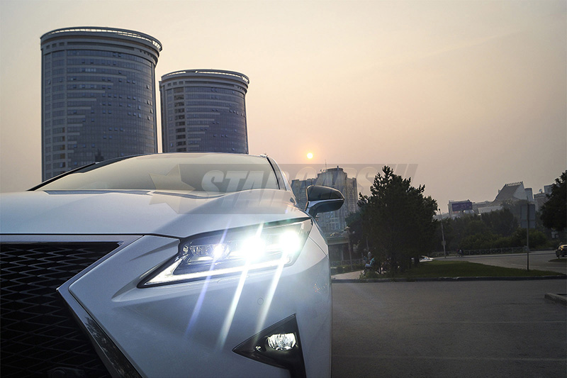 Lexus RX300 (2019) — кадр 4 из 10