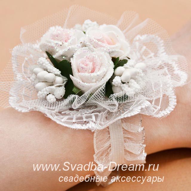 Бутоньерки свидетелей
