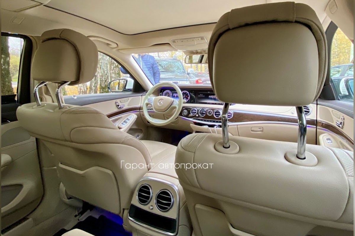 Mercedes Benz S-class 222
