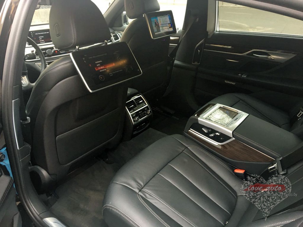 BMW 7 NEW — кадр 4 из 5