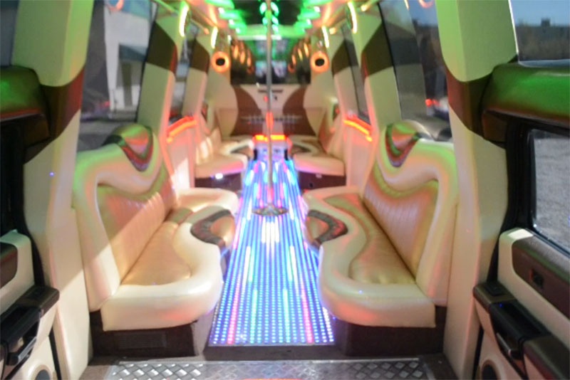 Hummer H2 — кадр 3 из 4