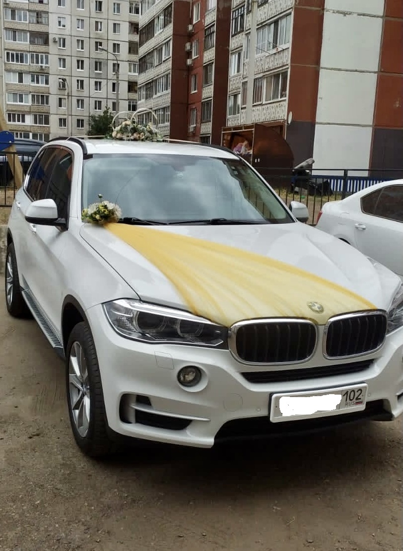 bmw х5m — кадр 3 из 5