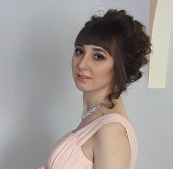 Алена Логовская