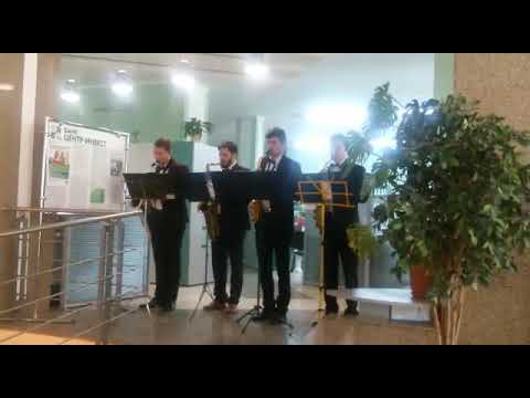 Видео