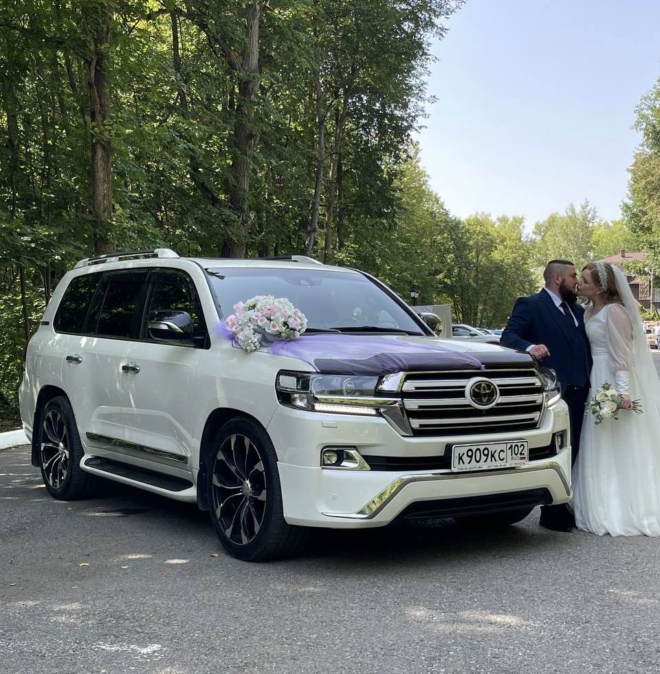 Toyota Land cruiser 200 — кадр 3 из 5