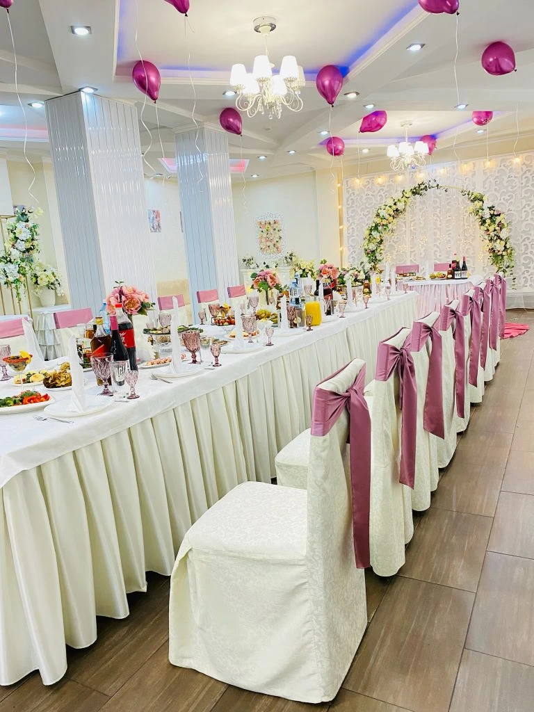 Бордовое оформление