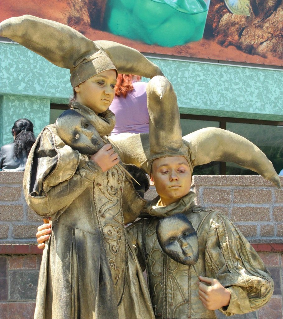 Живые статуи